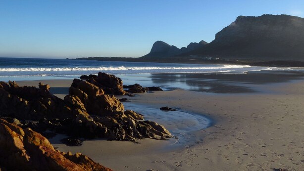 Unclassified image, 1 of 45, button - 82 Steps to the Beach (Pringle Bay)