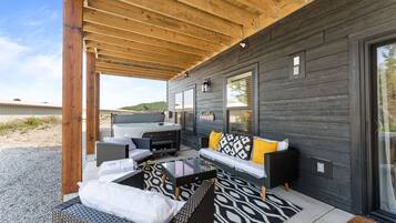 House, Multiple Bedrooms | Terrace/patio