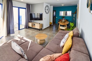 TV, DVD player - 226 - Villa Elizabeth (LH226) (Playa Blanca)