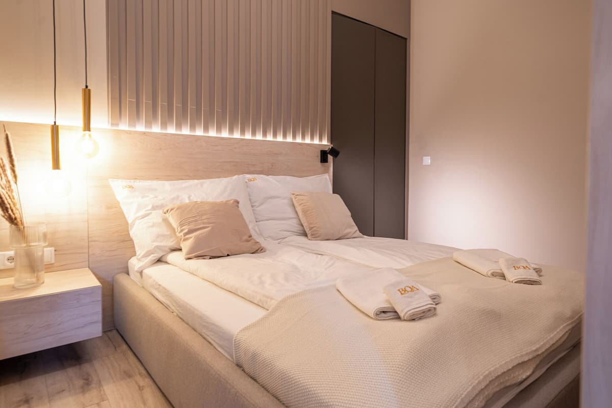 Camera familiare | 1 camera, minibar, Wi-Fi gratuito, lenzuola