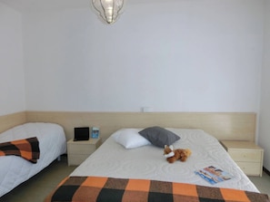 Huoneisto, 1 makuuhuone, parveke, kaupunkinäköala | 2 makuuhuonetta