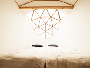 Casa rural panoràmica, sauna | 2 dormitoris, cobrellits, wifi gratuïta i roba de llit