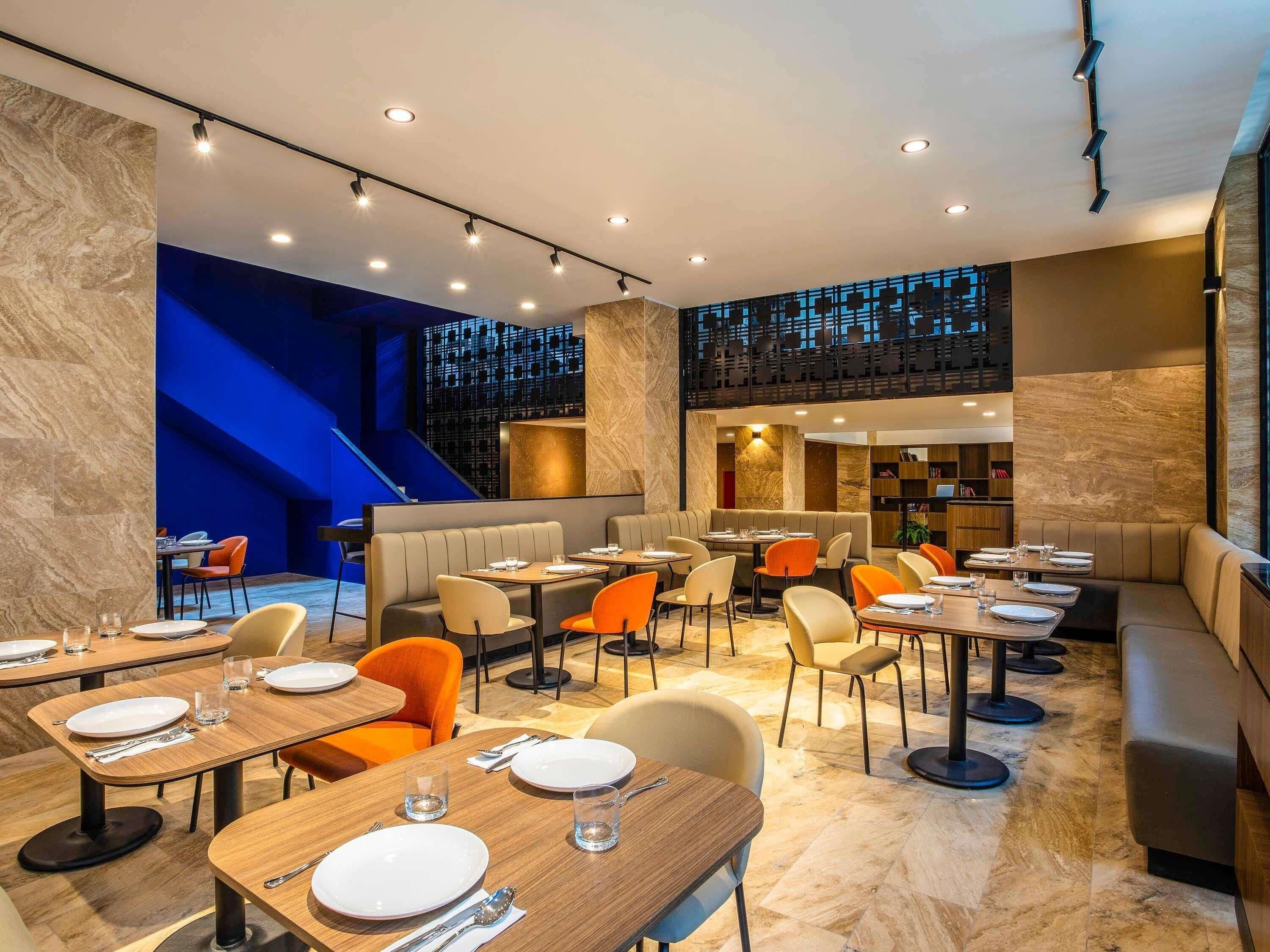 Se sirven desayunos, comidas, cenas y cocina mexicana 