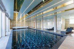 Piscine couverte