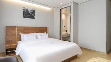 Chambre Double Standard | Décoration personnalisée, ameublement personnalisé, Wi-Fi gratuit