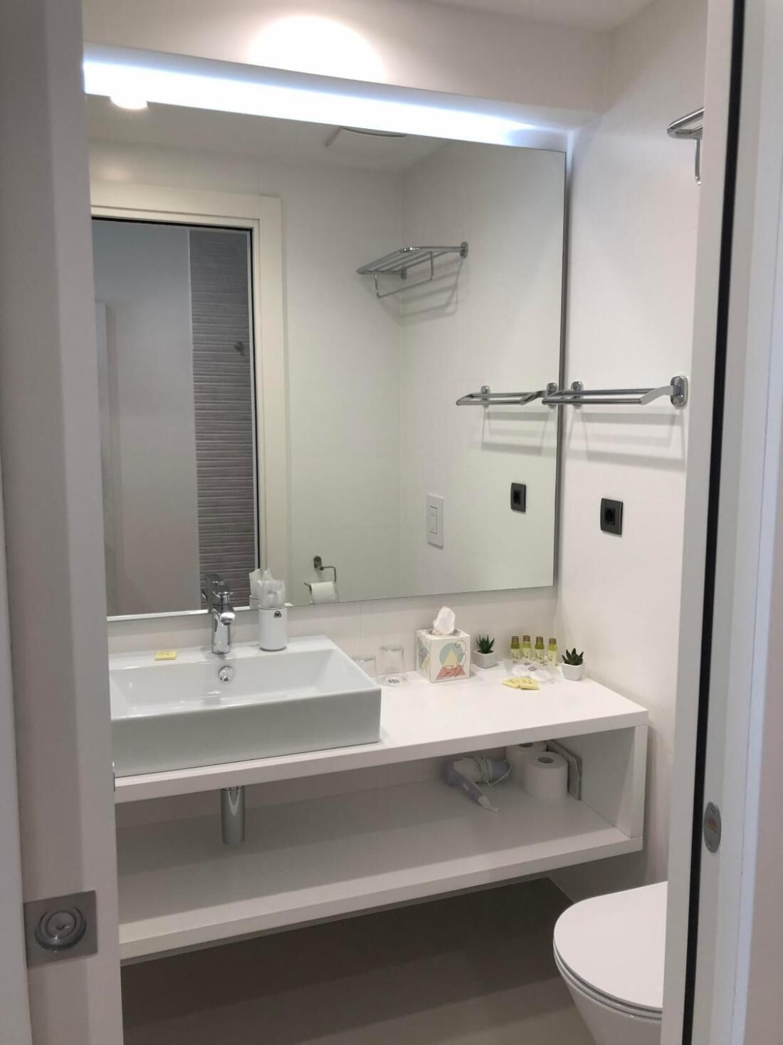 Habitación, 1 habitación, con acceso para personas discapacitadas, balcón | Baño