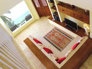 Smart TV, chimenea