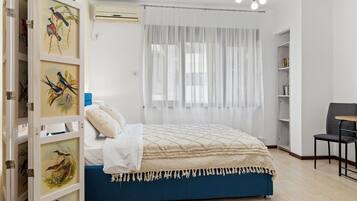 1 bedroom, desk, iron/ironing board, free WiFi