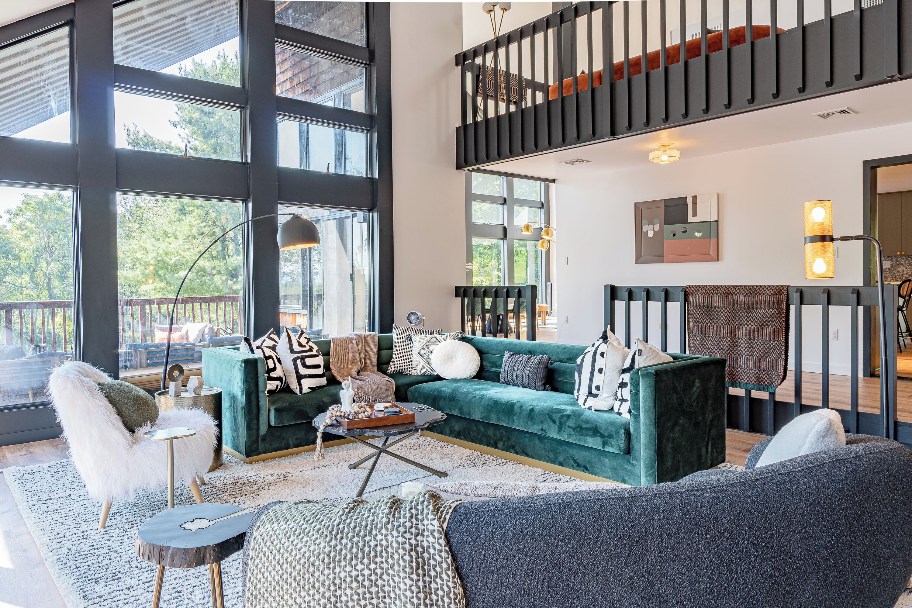 Smart-TV, peis, videospill og DVD-spiller