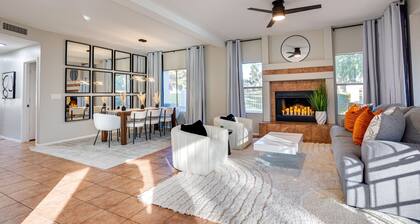 73rd Glendale 4 Bedroom Home by RedAwning