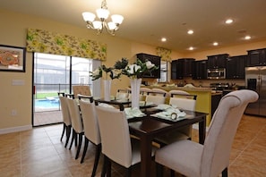 House, 6 Bedrooms | Dining - Beautiful Spacious Vacation Villa, Bbq Grill4902cg 6 Bedroom Home by Redawning (Davenport)