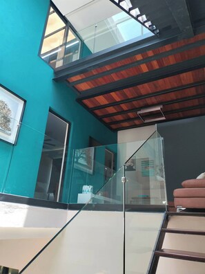 منزل - ٣ غرف نوم - للمدخنين - بشرفة | المنشأة من الداخل