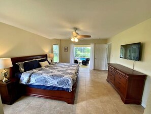 3 bedrooms, desk, travel crib, WiFi - Villa Gone Golfing (Rotonda West)