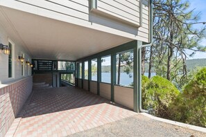 Property grounds - Charming Condo on Liberty Lake (Liberty Lake)