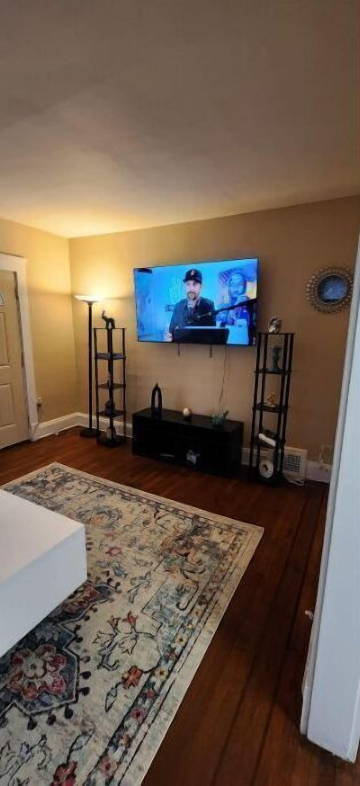 Homely 3bd Room