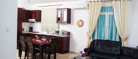 Familielejlighed | Opholdsområde | 35-centimeters tv med digitale kanaler