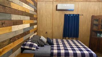 Cabin, 2 Bedrooms, Patio, Lake View | 2 bedrooms