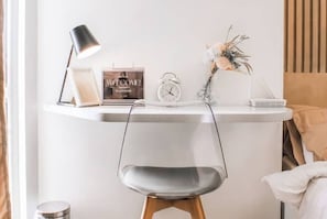 1 chambre, bureau, fer et planche Ă repasser, Wi-Fi gratuit