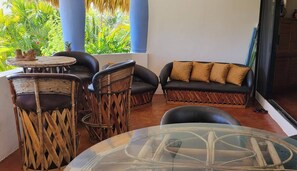 House, 3 Bedrooms, Accessible, Private Pool | Interior