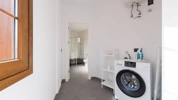 Design Apartment, Multiple Beds, Private Bathroom, City View | Bathroom | Shower, rainfall showerhead, hair dryer, towels