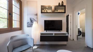 Apartemen Kota, 2 Tempat Tidur Twin, kamar mandi pribadi, pemandangan taman | Area keluarga | Smart TV 45-inci dengan saluran TV satelit dan Netflix