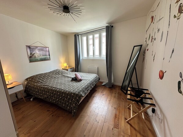 3 Schlafzimmer, Bügeleisen/Bügelbrett, WLAN, Bettwäsche