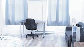 1 bedroom, iron/ironing board, free WiFi, bed sheets