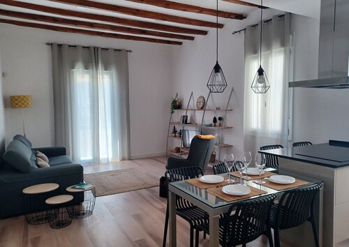 ¡A Estrenar! Acogedor Apartamento en Tarragona Centro