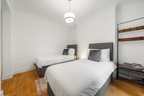 2 bedrooms, desk, free WiFi, bed sheets