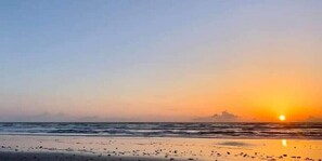 Liegestühle, Strandtücher