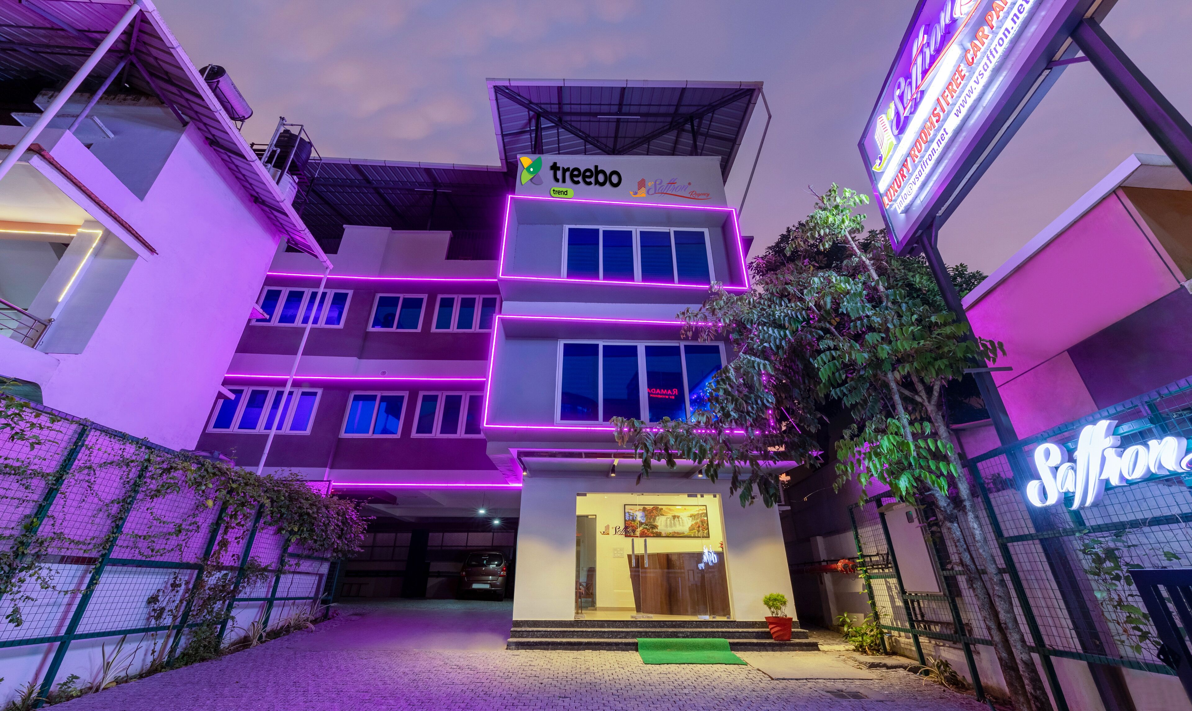 المنشأة من الخارج