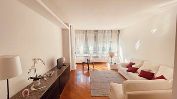 Comfort Apartment | Living area | Heated floors