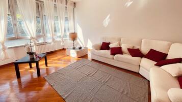 Comfort Apartment | Living area | Heated floors