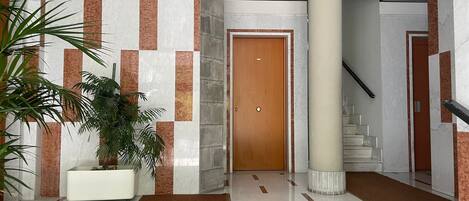 Bagian depan properti