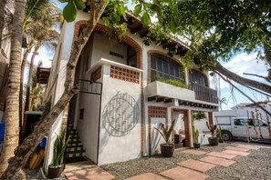 Exterior - Casa Marr Upstairs (Higuera Blanca)