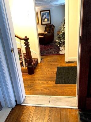 Computer monitors, printers - Cannon Hill Inn (Rowlesburg)