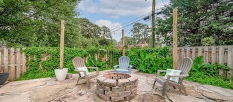 Versatile RVA Oasis on Monument Ave; Pool is open!