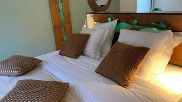 1 camera, Wi-Fi, lenzuola