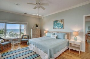 3 bedrooms, desk, iron/ironing board, travel crib