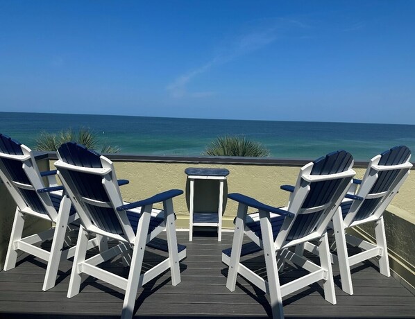 Property grounds - Beach front Luxurious Oversized Penthouse 2100+ ft² large balcony!Great sunset! (Indian Rocks Beach)