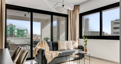 Sanders Premier - Lovely 2 bdr apt With Balcony