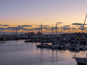 公寓, 2 间卧室, 阳台, 城市景观 | 海滩