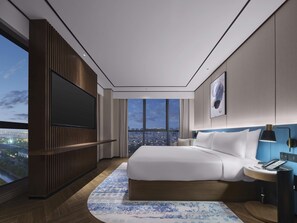 Suite – deluxe, 1 kingsize-seng | Sengetøy av topp kvalitet, dundyner og senger med Select Comfort-madrass