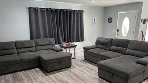Interior - Enjoy fishing, the beach, or nights around the firepit. Minutes to boat ramp. (Dagsboro)