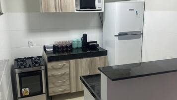 Fridge, microwave, oven, blender