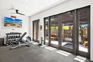 Interior - MauiTime at Wailea Ekahi, easy walk to beach w/o crossing roads. Fun in the sun! (Kihei)