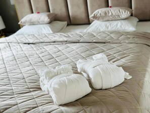 Apartment, 1 Schlafzimmer, barrierefrei, Raucher | 2 Schlafzimmer, schallisolierte Zimmer