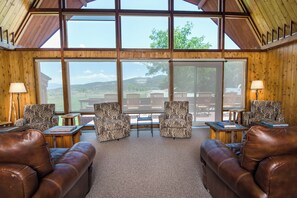 Interior - Guest House at The High Lonesome Ranch (De Beque)