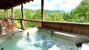 House, Multiple Beds, Hot Tub, Mountain View | Property grounds