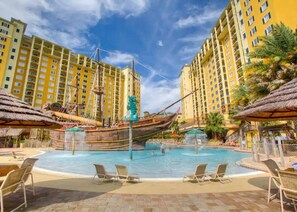 Pool - Exquisite 3br Orlando Home Minutes to Disney (Orlando)